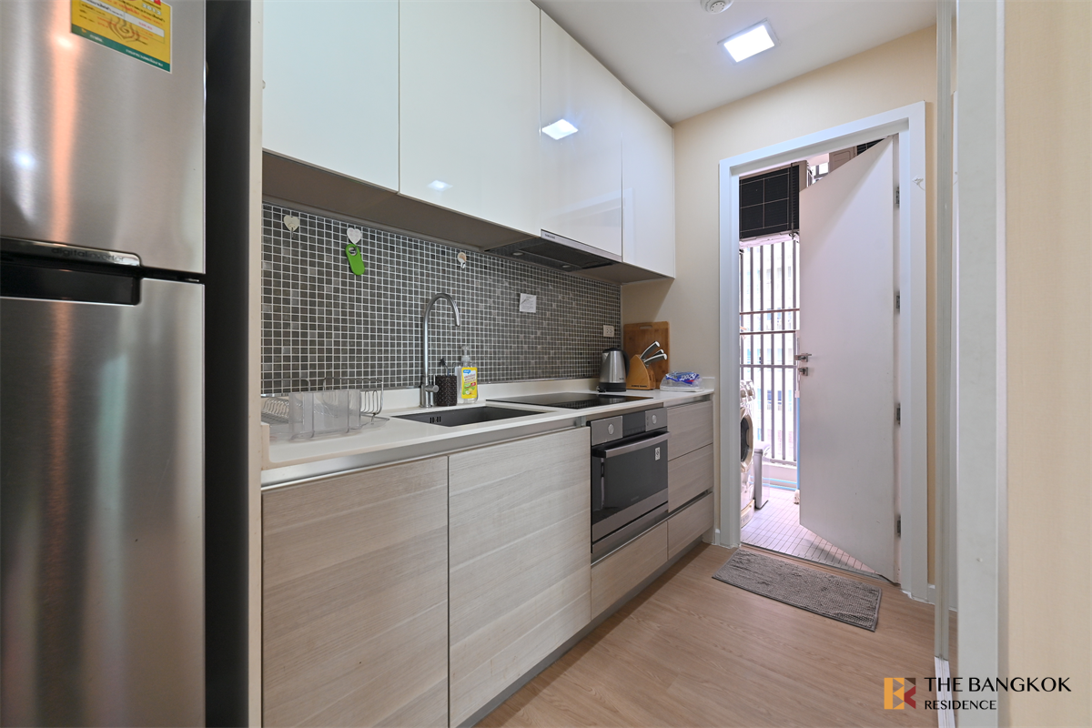 picture The Room Sukhumvit  21  Premium Luxury Condo in Prime Location - 6/10
