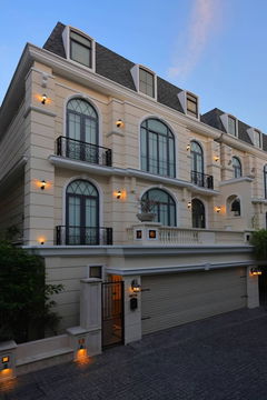 ขายบ้านเอกมัย สุขุมวิท The Boulevard Ekkamai บ้านหรูทำใหม่ พร้อมอยู่ 500 ตร.ม 4 ห้องนอน ใกล้ BTS เอกมัย ทองหล่อ House Sukhumvit Ekkamai22 087-9074045