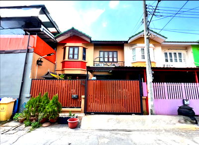 ทาวน์โฮม เขตบางขุนเทียน : 📌 ขายทาวน์เฮาส์ โครงการ บ้านพิศาล โครงการ 10 2 ชั้น 4 ห้องนอน 2 ห้องน้ำ