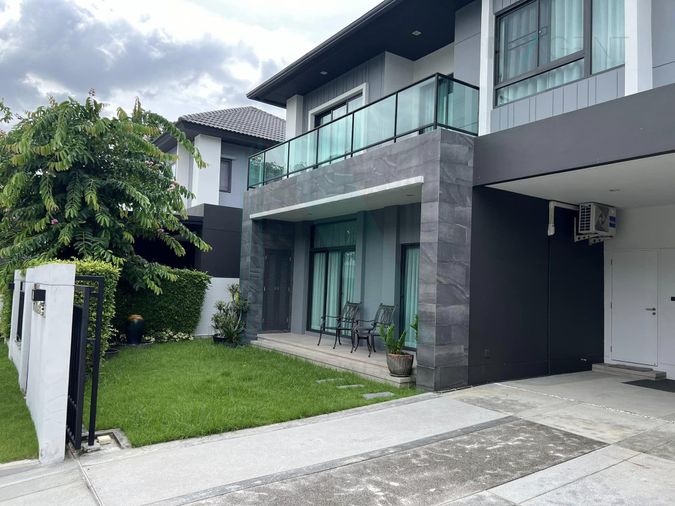 4-bed house for sale, 215 sqm, 59 sq wah, Grand Bangkok Boulevard Ramintra - Serithai