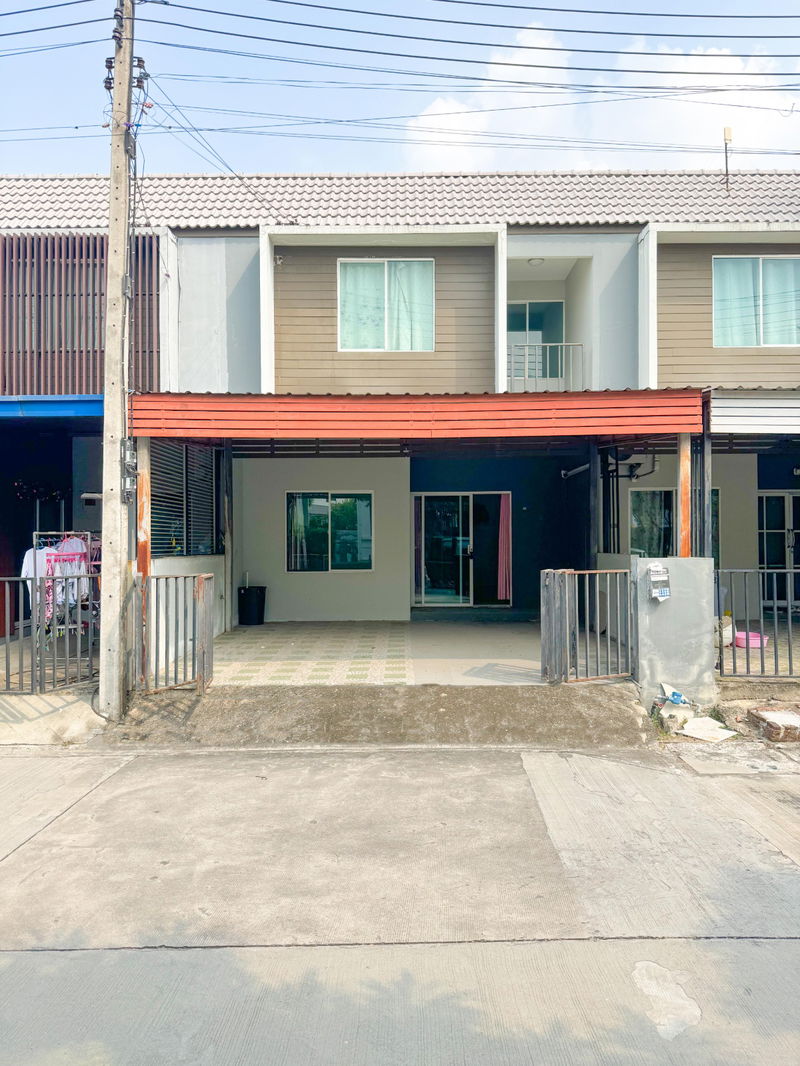 ขายทาวน์โฮม : [ขาย] ทาวน์โฮม 2 ชั้น ทำเลดี  The Color รังสิต คลอง 4