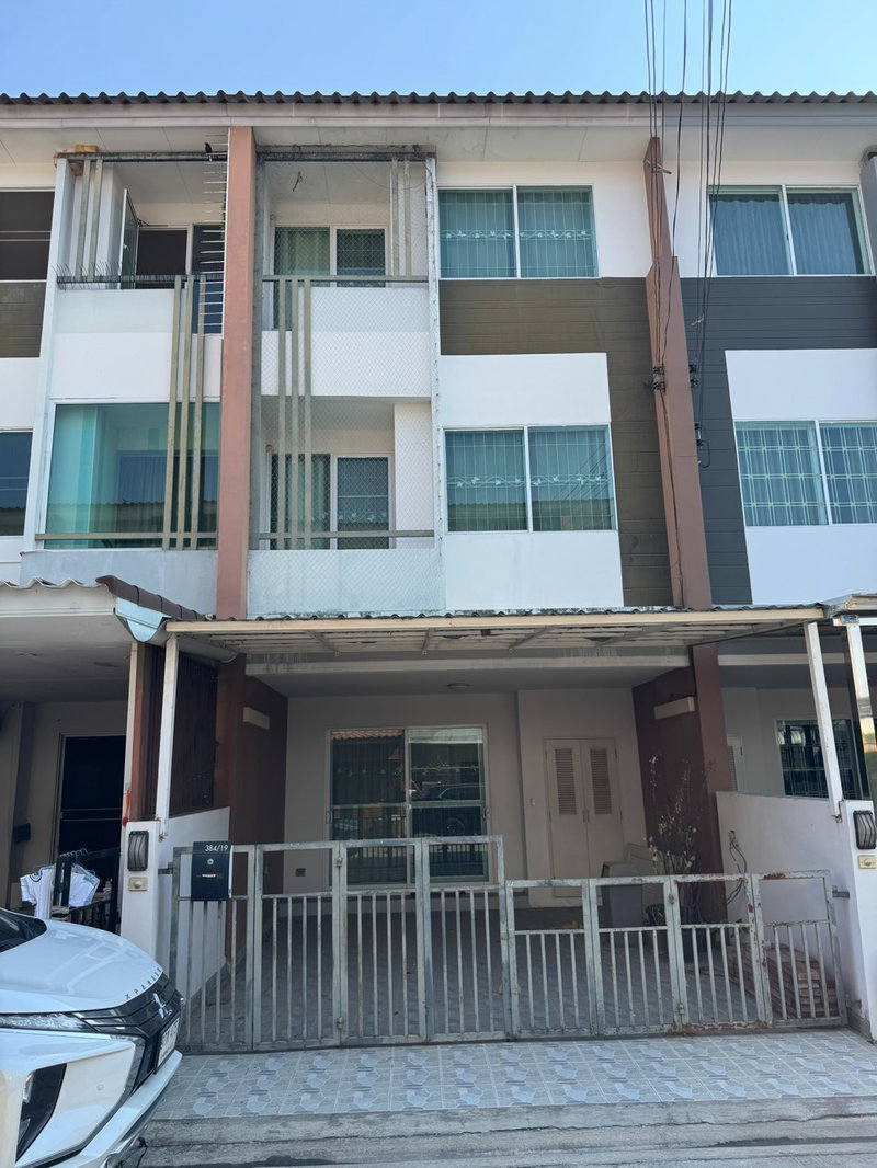 ขายทาวน์โฮม : ขาย เช่า ทาวเฮาส์ 3 ชั้น ม.หมู่บ้านเดอะทรัสต์ซิตี้ 19.4 ตรว. 3 นอน 2 น้ำ (ALP-TH-250305)