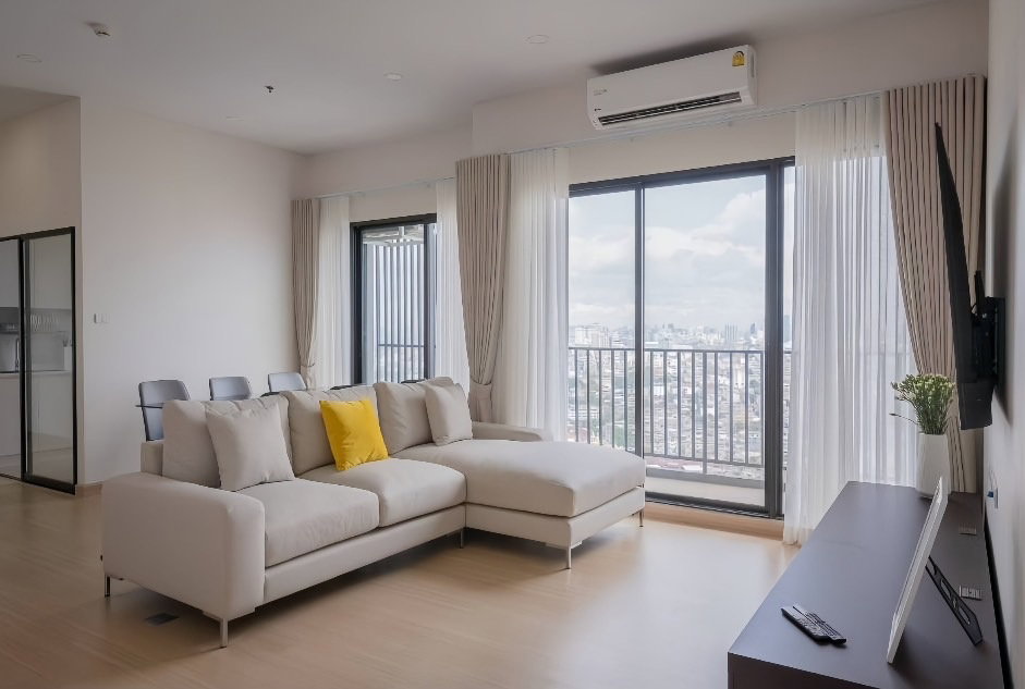 ให้เช่า Penthouse สุดหรู ศุภาลัย ลอฟท์ ประชาธิปก-วงเวียนใหญ่ (ไม่ได้รับผลกระทบแผ่นดินไหว) 4ห้องนอน 【Line: Yosita828】