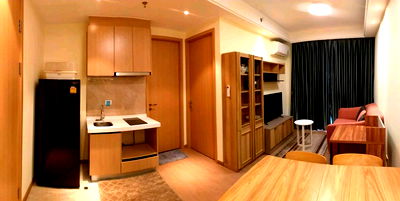Condos for rent : Code: KJ6790  for rent Regal Sathon - Naradhiwas // Line ID: @kjcondo (with @) //
