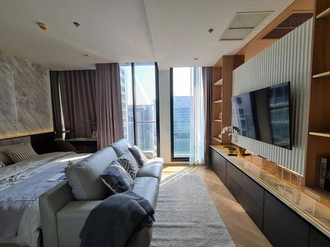 🎊 For Rent Condo NOBLE PLOENCHIT Building B, Floor 35,Studio, Room size 52.00 sqm