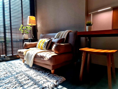 คอนโดให้เช่า : ให้เช่าคอนโด: เอดจ์ สุขุมวิท 23 ใกล้ BTS อโศก และ MRT สุขุมวิท เพียงประมาณ 200 เมตร 