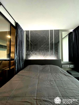 Condos for sale Sathorn Thani Tower : 1-BR Condo at Noble Revo Silom near BTS Surasak (ID 1700716)