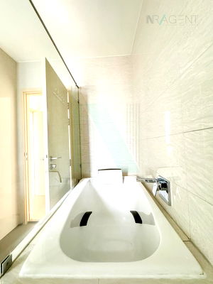 Condos for sale : 🎉 For Sell Condo MARU EKKAMAI 2 Building 1, Floor 11,2 bed room, Room size 55 sqm