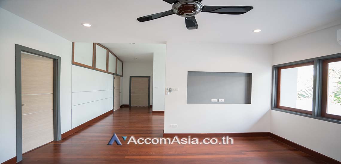 รูป 🔼🔽 AccomA 📩  Spacious Family Home with Pool and Lawn (10003201) - รูปที่ 6/20