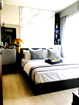 Condos for rent : Rhythm Asoke | Located on the main road, New CBD Rama 9
