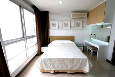 Condos for rent : Condo for Rent: Pathumwan Resort 250 meters from BTS Phaya Thai and Airport Link