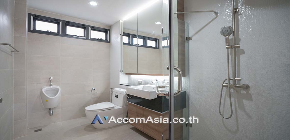 รูป 🔼🔽 AccomA 📩  Spacious Family Home with Pool and Lawn (10003201) - รูปที่ 13/20