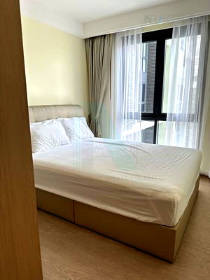 Condos for rent : For Rent Condo REGAL SATHON - NARADHIWAS Building 1, Floor 9,1 bed room, Room size 37 sqm