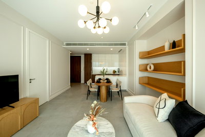 คอนโดให้เช่า :  ✅ ✅ ให้เช่า - 185 Ratchadamri , Super Luxury 1 ห้องนอน พร้อมเข้าอยู่ ติดต่อไลน์ @bktasset หรือโทร 095-325-8928