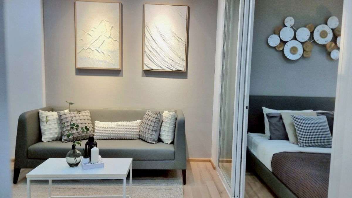 picture The Base Downtown For Sell WR-03355 - 1/15