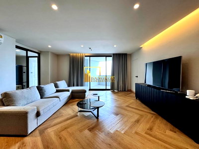 คอนโดให้เช่า : Fifty Fifth Tower - Modern 2 Bed Condo For Rent in Thonglor - BR60406CD