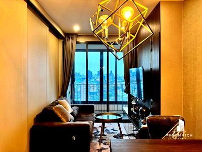 ขายคอนโด : ✨Flash Deal ✨Q Chidlom ( 1Bed 1Bath 47SQM.) พร้อมอยู่ ! เพียง 6,990,000 บาท Tel.0981315848 @propmatch