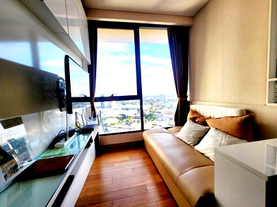 Condos for rent : Great price, The LPN24 spacious 1-BR 38 sqm, high floor river view