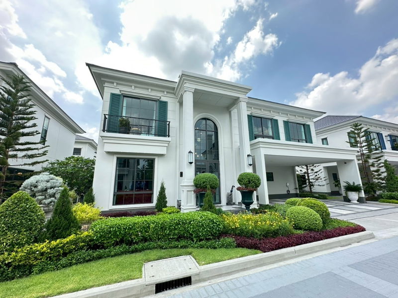 ขายบ้านเดี่ยว : ขายบ้านเดี่ยวหรู โครงการเศรษฐสิริ บางนา กม.10 โดยแสนสิริ
