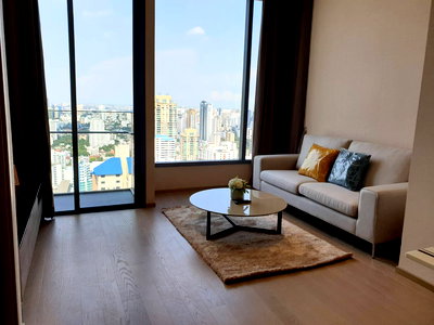 เช่าคอนโด ซอยปรีดี พนมยงค์ (สุขุมวิท 71) : Esse Asoke 2 bedrooms, for rent