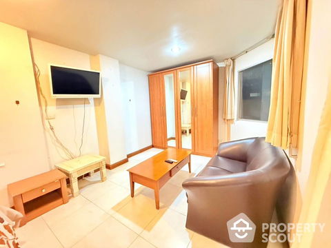1-BR Condo at The Prime Suites Condominium near BTS Asok (ID 2099838)