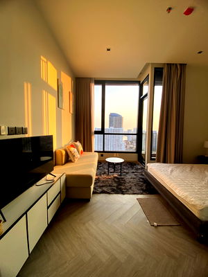 Condos for rent Siam University : Studio Chapter Charoennakhon - Riverside near icon Siam rent 