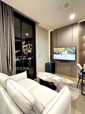 Condos for rent : 📌 For Rent Condo THE EXTRO PHAYATHAI-RANGNAM Building 1, Floor 23,1 bed room, Room size 32 sqm