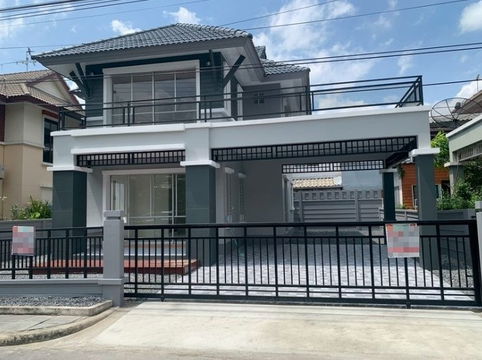 ขายบ้านเดี่ยว 2 ชั้น,เนื้อที่ 52 ตรว.  หมู่บ้านลิฟวิ่ง นารา  รามคำแหง  ถนนเคหะร่มเกล้า 64แขวงคลองสองต้นนุ่น  เขตลาดกระบัง