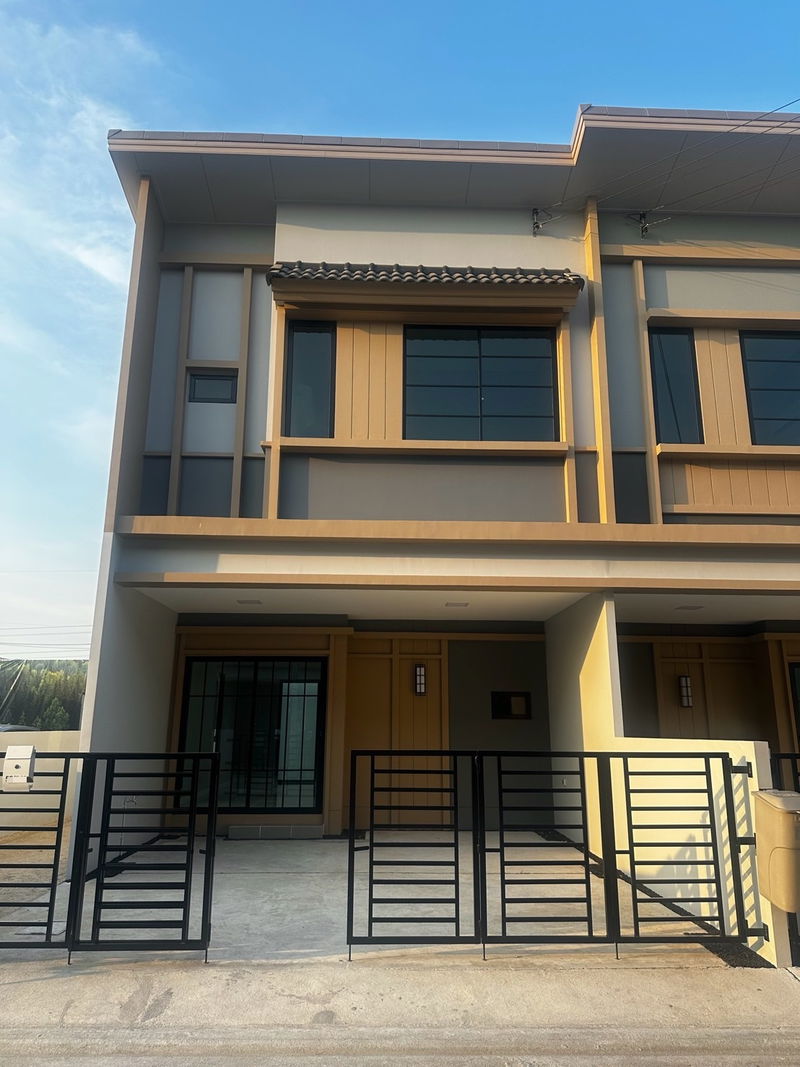 ขายทาวน์โฮม : ขายบ้านสิริเพลส รังสิต คลอง 2 บ้านใหม่จากโครงการแสนสิริ