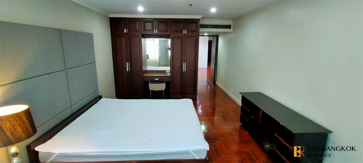 รูป คอนโด Luxury ราคาพิเศษ บ้านสวนเพชร ใกล้ BTS สถานีพร้อมพงษ์ - รูปที่ 5/10