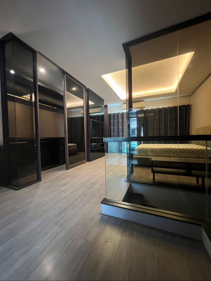 ทาวน์โฮมให้เช่า : 🏡 ให้เช่า!!ทาวน์โฮม 3 ชั้น ดีไซน์พรีเมียม @แลนด์มาร์ค เอกมัย–รามอินทรา 50,000บาทต่อเดือน