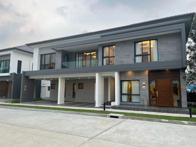 ✅ ✅ The City Bangna , Luxury House 5 ห้องนอน พร้อมเข้าอยู่ ติดต่อไลน์ @bktasset หรือโทร 095-325-8928