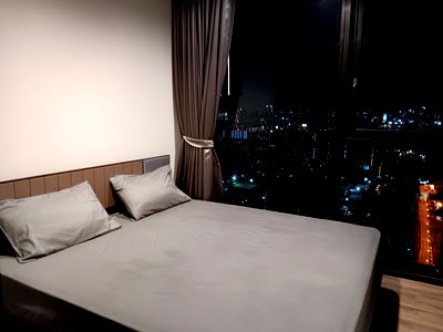 Condos for rent : Code: KJ6953  for rent THE LINE Jatujak - Mochit // Line ID: @kjcondo (with @) //