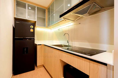 Condos for rent : 🚩 For Rent Condo MARU EKKAMAI 2 Building 1, Floor 20,2 bed room, Room size 60.00 sqm
