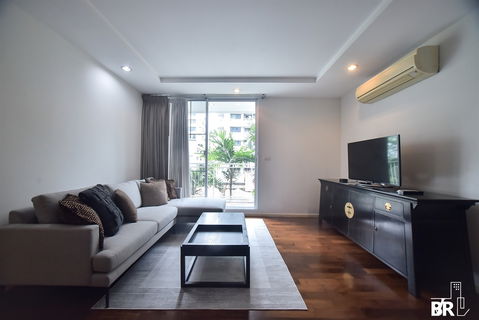 The Privilege of Luxury in an Economic Hub Location Siri on 8 near BTS Nana