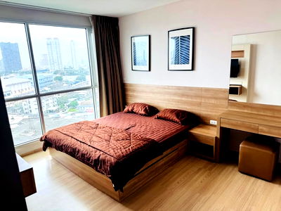 เช่าคอนโด BTS สะพานตากสิน : เช่าคอนโด Rhythm Sathorn/ริธึ่ม สาทร (D6806003) ID Line : @condo888