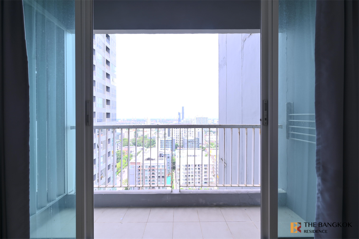 picture Move-in Ready, Just Bring Your Stuff RHYTHM Sukhumvit 50 near BTS On Nut - 8/10