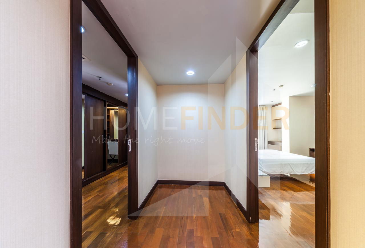 picture Double Tree Residence 3 bedrooms, for rent - 11/24