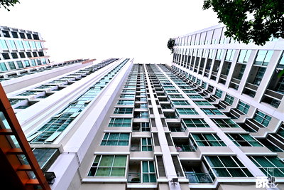 ขายคอนโด :  ดิ แอดเดรส ชิดลม ทำเลดี ใกล้รถไฟฟ้าชิดลม 