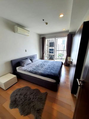 เช่าคอนโด สุขุมวิท 15 : ให้เช่าคอนโด 15 Sukhumvit Residences พร้อมเข้าอยู่สนใจติดต่อ Line @goodmanpro หรือ โทร 0999029192