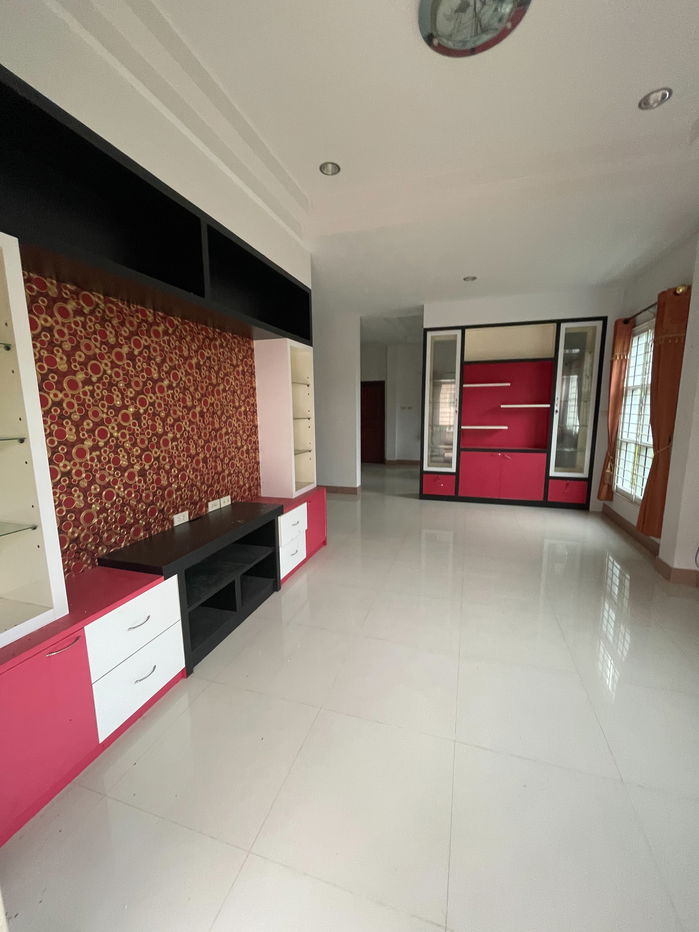 รูป บ้านเดี่ยว เนื้อที่ทั้งหมด 192 ตารางเมตร 902/97 หมู่บ้านประกายทอง ตำบลควนลัง อำเภอหาดใหญ่ สงขลา ราคา 2,940,000 บาท - รูปที่ 2/11