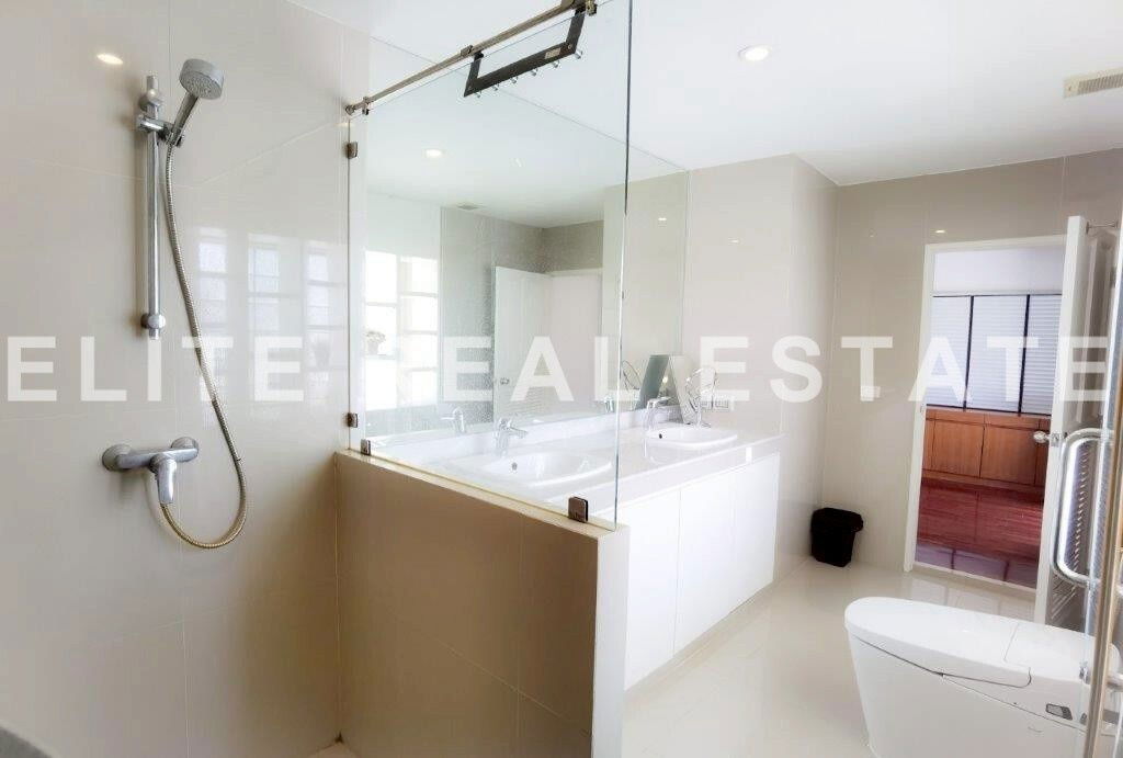 รูป ✨ High Rise luxury ใจกลางรื่นฤดี La Maison Ruamrudee ห้อง Rare ราคาสวย โลเคชั่นดีเกินราคา ✔ - รูปที่ 17/26