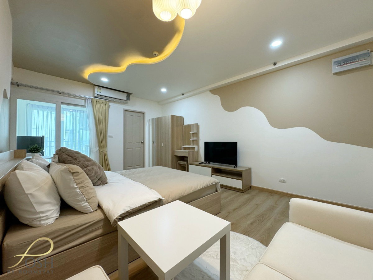 Newly Renovated Condo at Supalai Park Downtown Fully renovated in a modern minimalist style near Phuket Old town - image 5