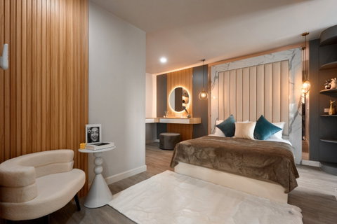 Selling a condo,Luxury Style, KN Town condominium Near Nimman, Chet Yot, CMU