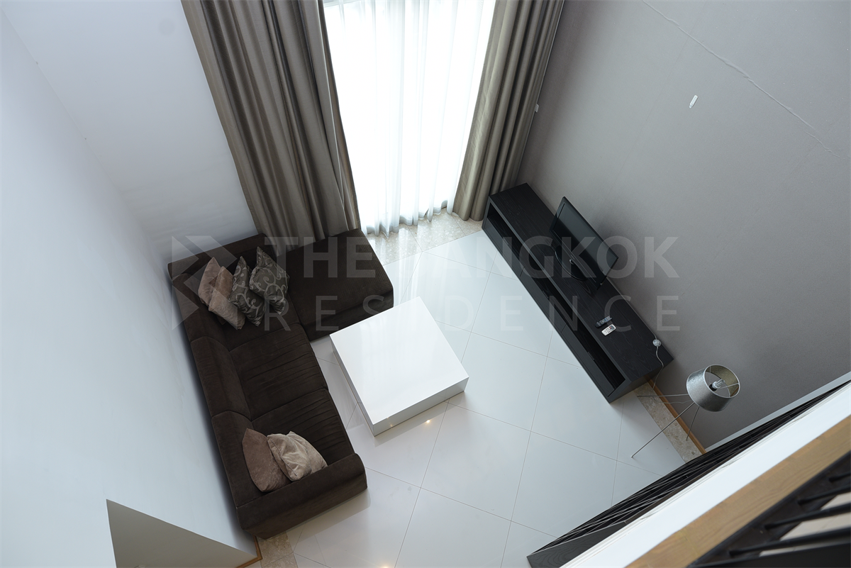 picture Ultimate Luxury Lifestyle with Convenience The Empire Place - 1/10