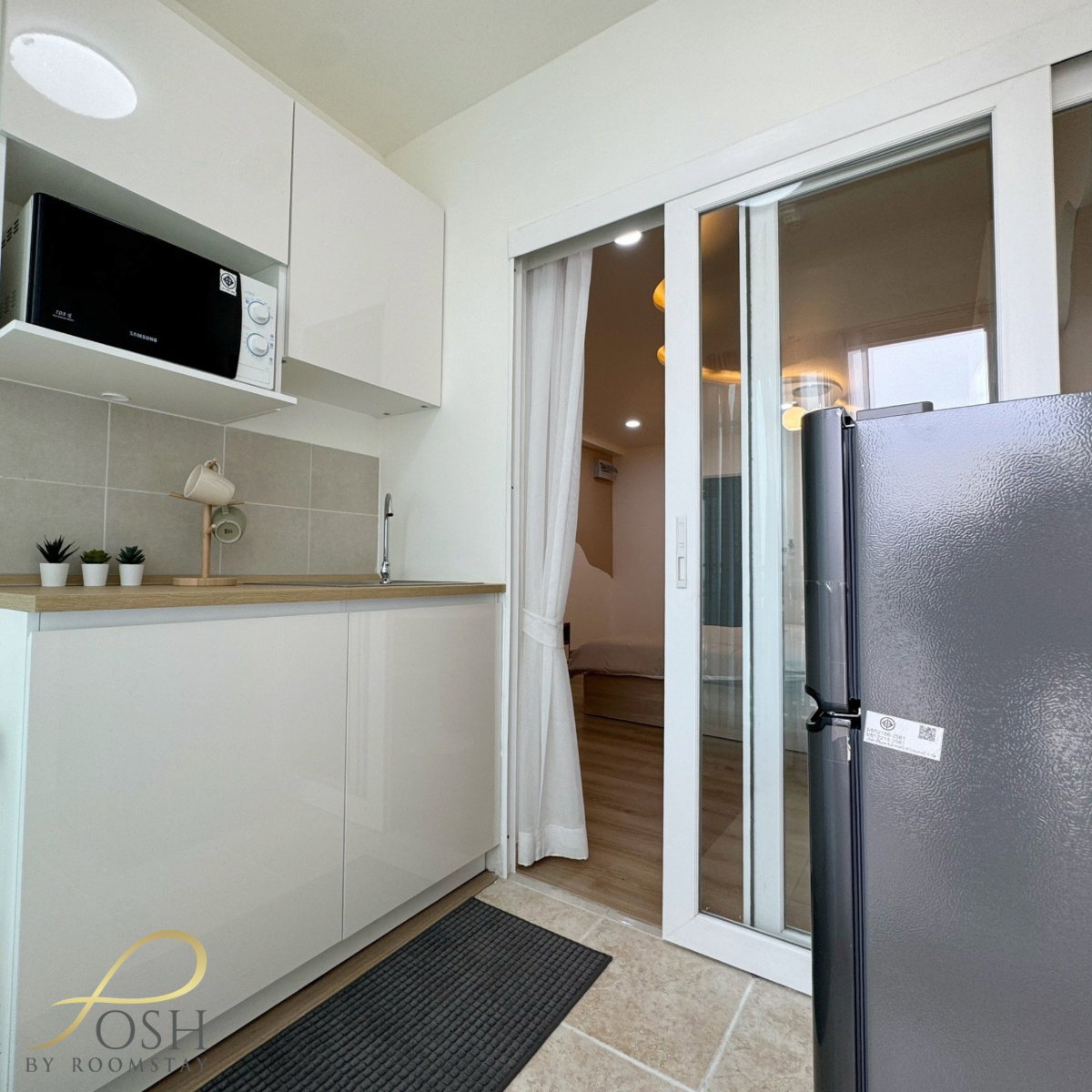 Newly Renovated Condo at Supalai Park Downtown Fully renovated in a modern minimalist style near Phuket Old town - image 2