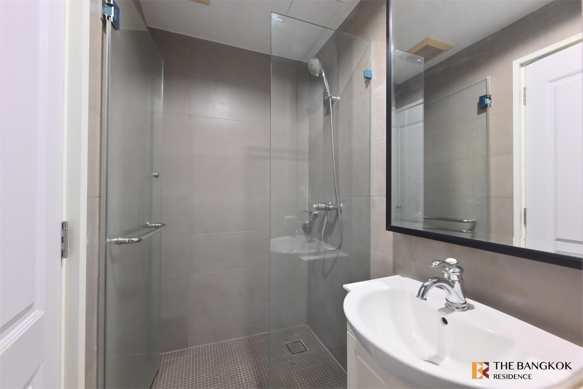 รูป คอนโด Luxury ราคาพิเศษ คอนโดเลต ดเวล สุขุมวิท 26 - รูปที่ 9/10