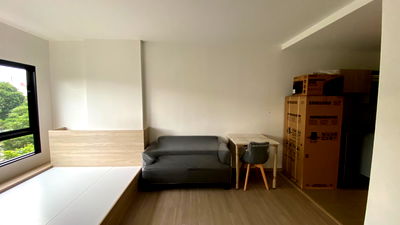 Condos for sale Pattaya Sai 2 : For Sale: Vay Pothisan 2 – Prime location in the city center, close to all amenities such as Terminal 21 and Little Walk Pattaya.