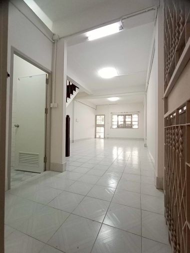 ขายทาวน์โฮม 2 ห้องนอน 100 ตร.ม. 18 ตร.ว. ทัดชาวิลล่า