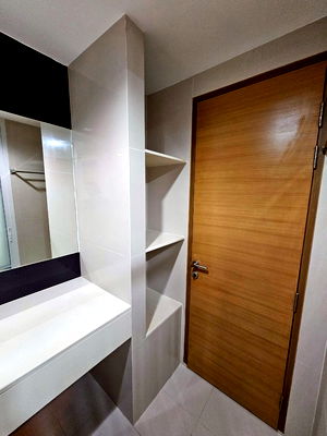 Condos for rent Huai Khwang : Rhythm Ratchada Condominium   Ratchadaphisek MRT Station S15-41596